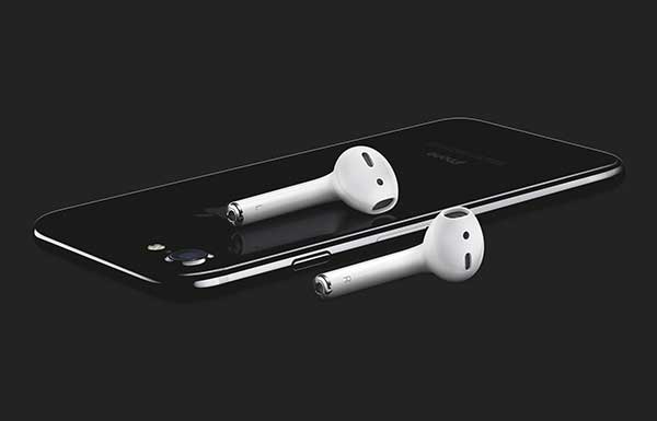 iPhone Airpods