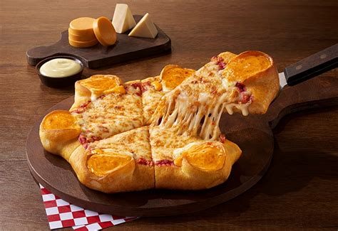 ultimate cheese domino pizza Google Wallet dan Apple Digital Voucher builder hut murah sebelum kuota habis akses segera image 1